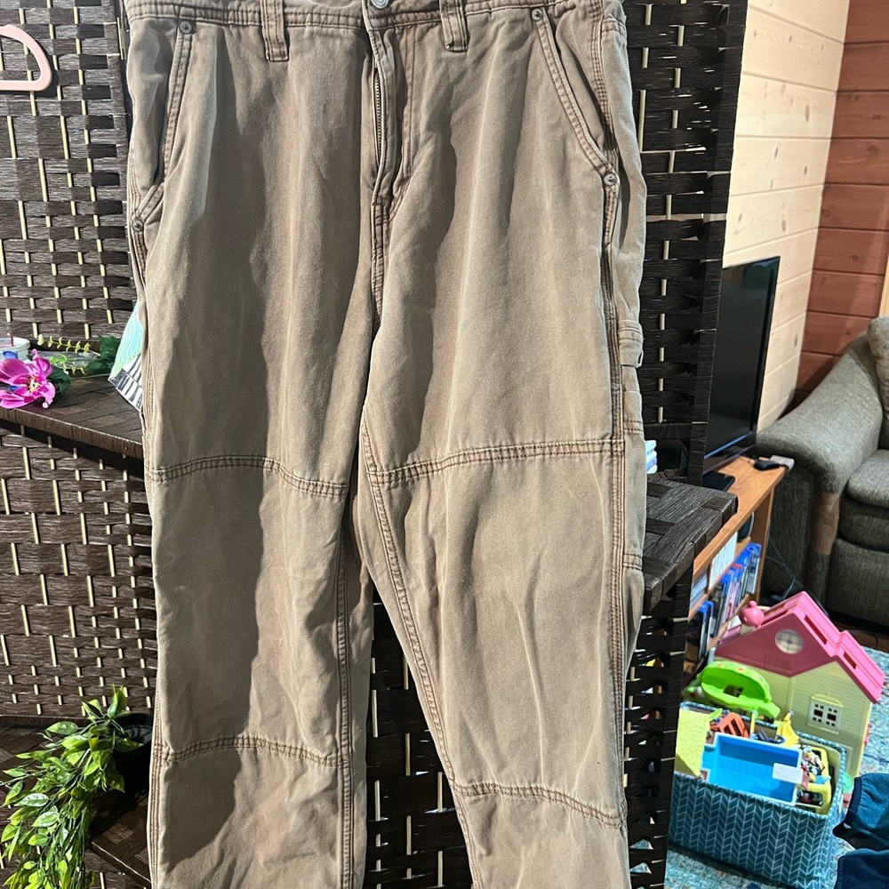Aeropostale Men's Tan Cargo Pants